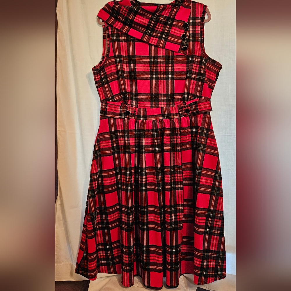 Yellow Star red plaid 1× dress